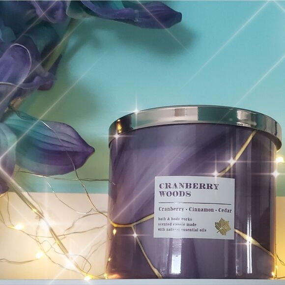 Cranberry Woods Autumn Line 3 Wick Candle by Bath and Body Works - Picture 2 of 4